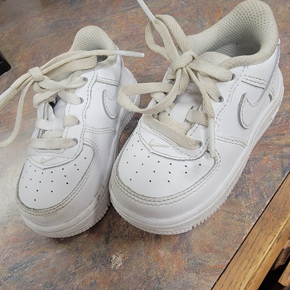 Nike air force 1. Toddler shoes size 5c